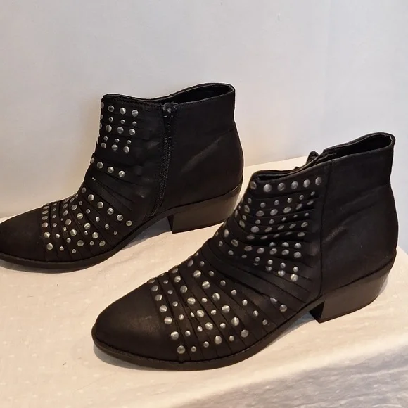 White Mountain Desire Black Ankle Boots with Silver Studs - Picture 6 of 11